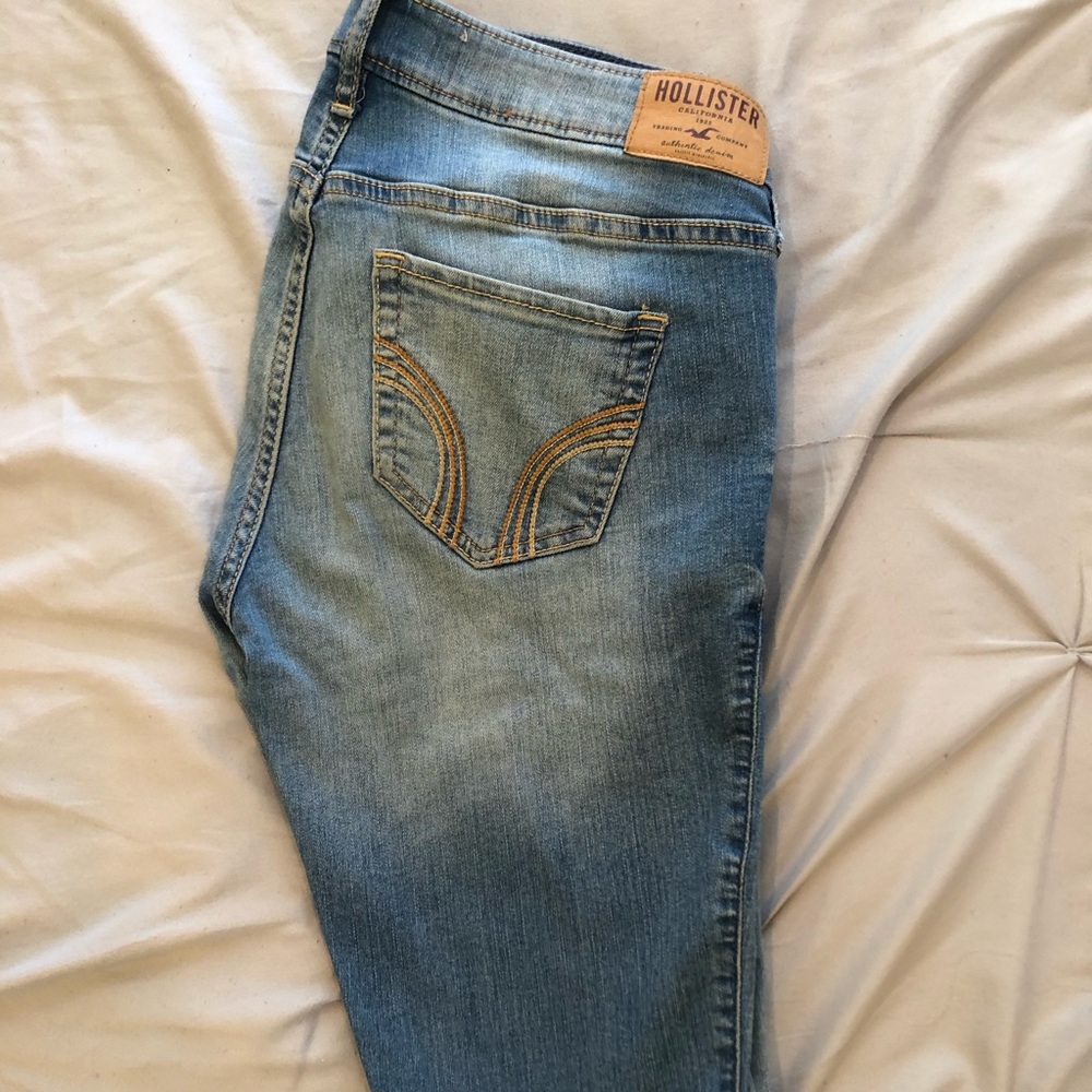 Hollister Super Skinny Jeans
